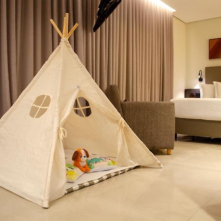 בלו הוריזונטה Royal Boutique Savassi Hotel מראה חיצוני תמונה Family room