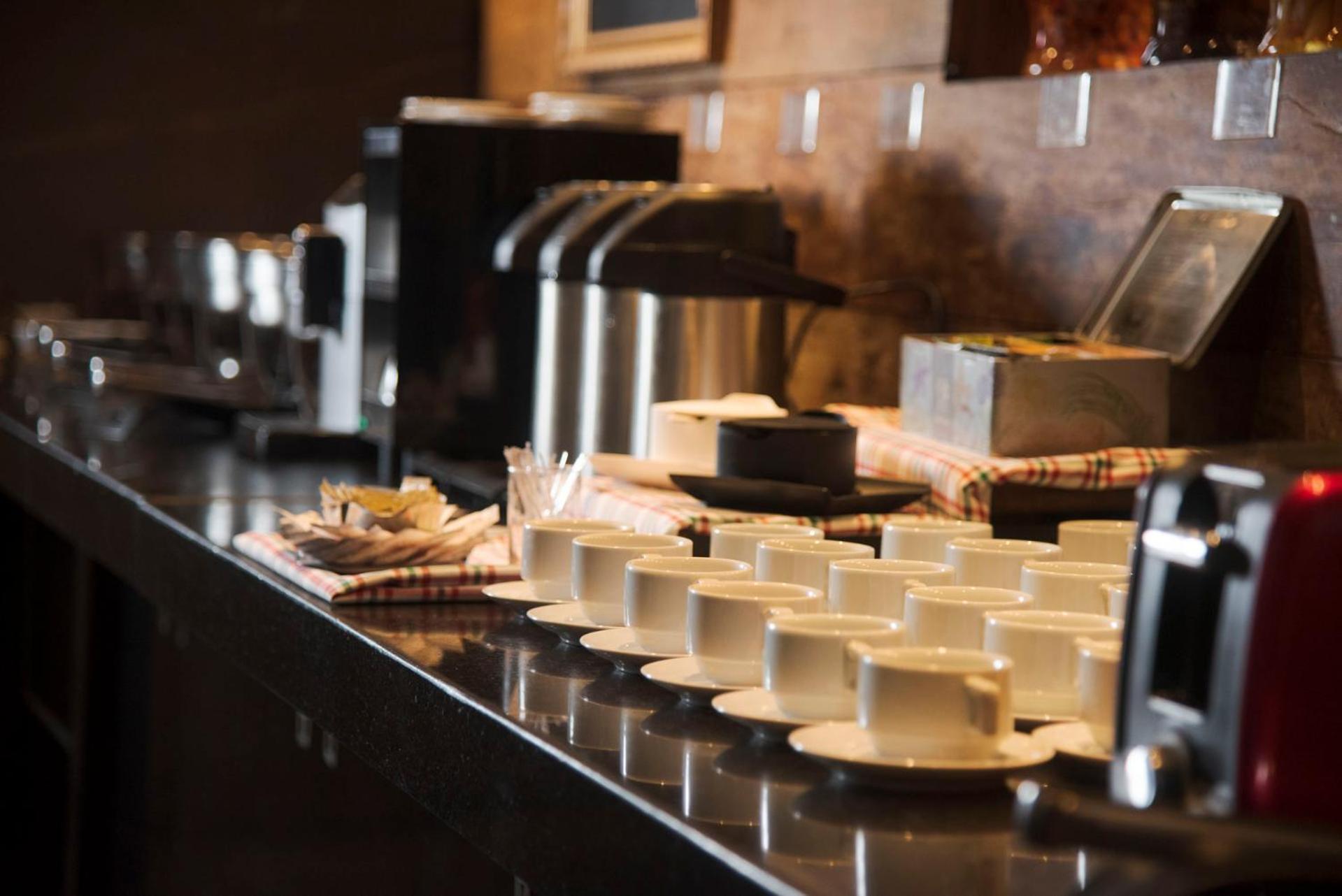 בלו הוריזונטה Royal Boutique Savassi Hotel מראה חיצוני תמונה Coffee service