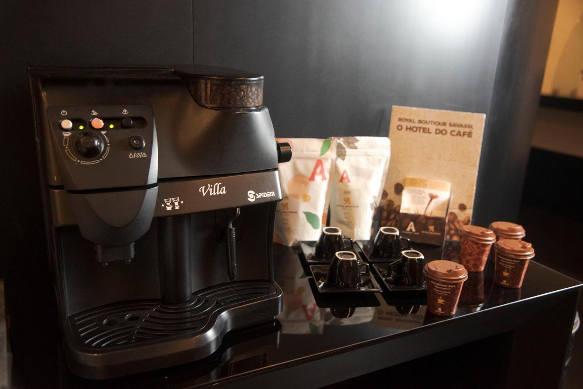 בלו הוריזונטה Royal Boutique Savassi Hotel מראה חיצוני תמונה A Nespresso machine