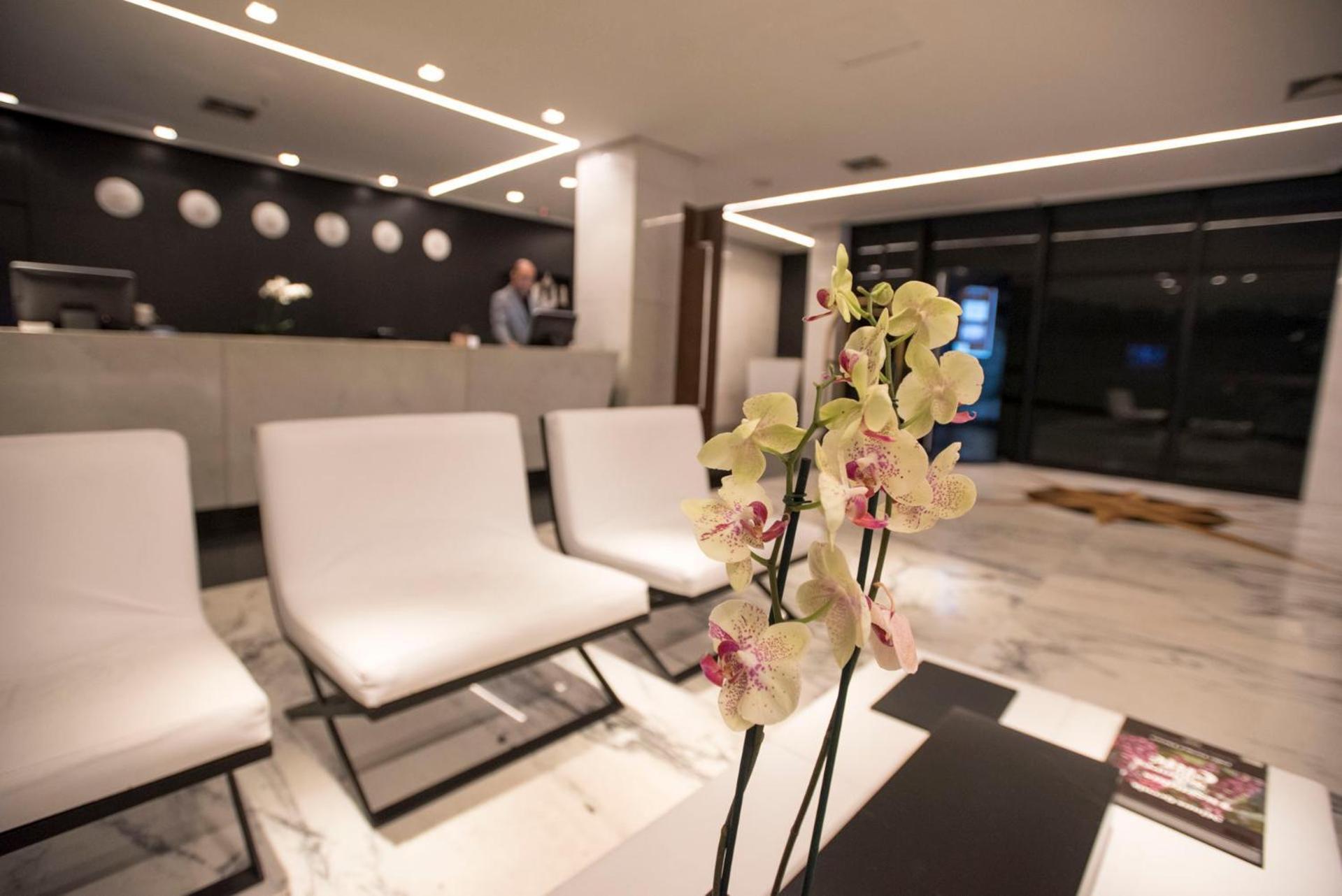 בלו הוריזונטה Royal Boutique Savassi Hotel מראה חיצוני תמונה Lobby